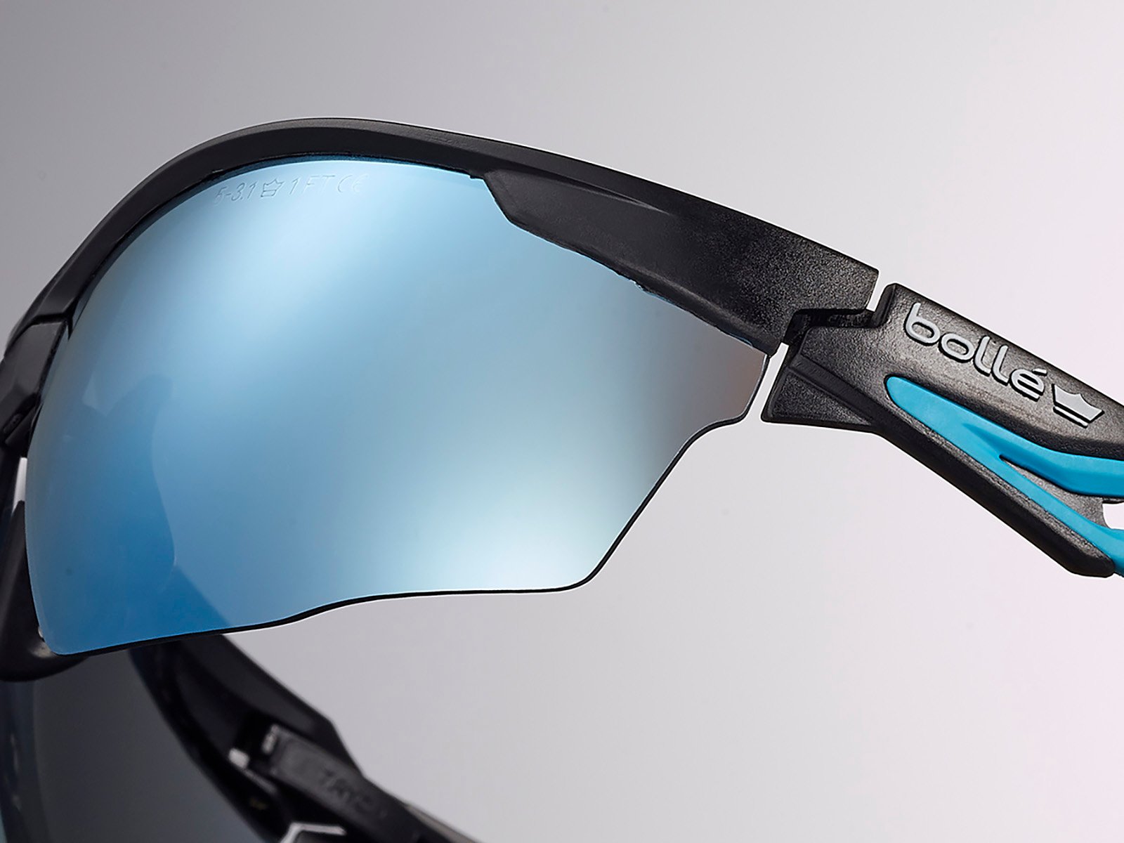 COBALT FLASH
        LENSES