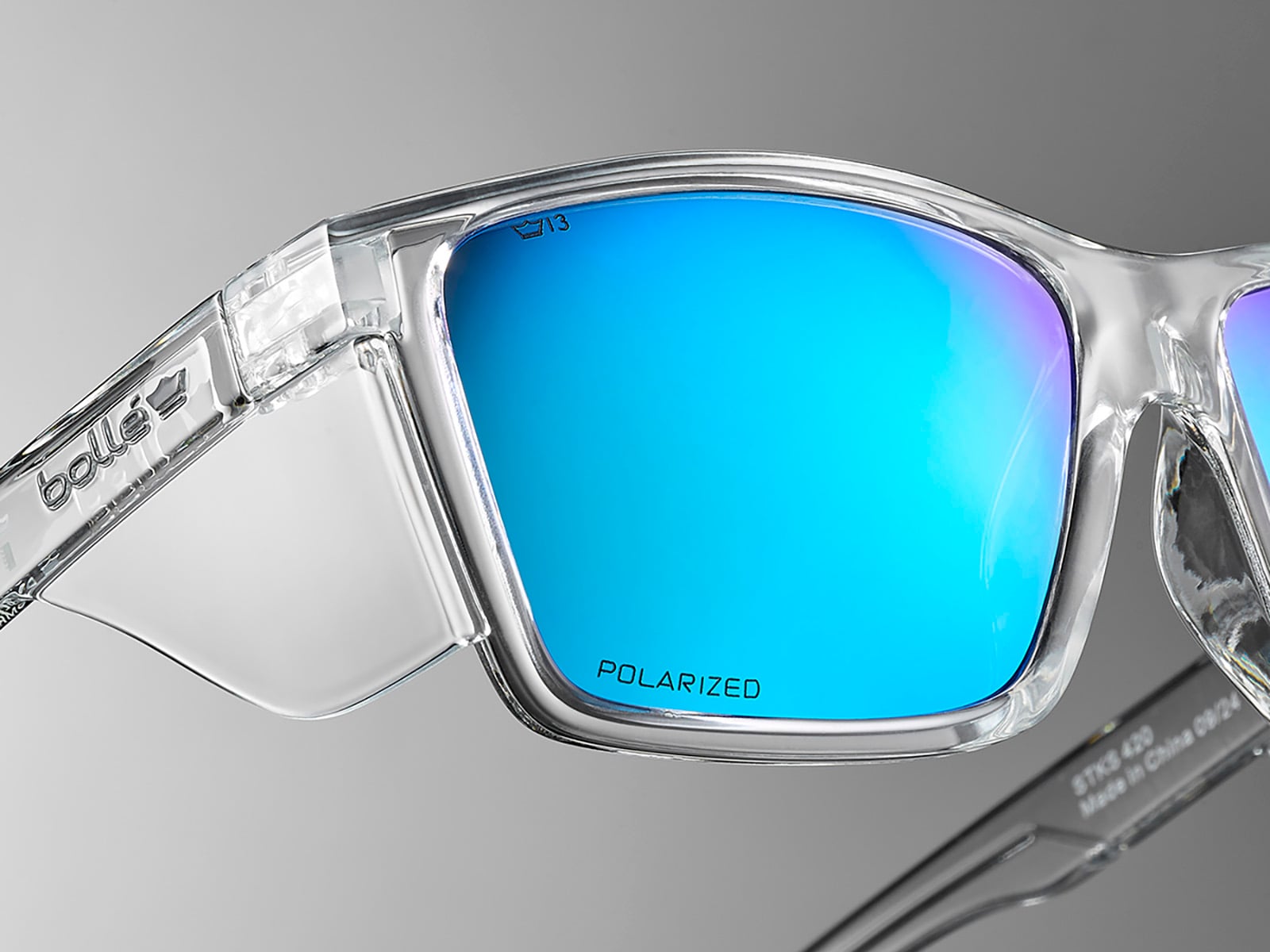 COBALT
        FLASH POLARIZED